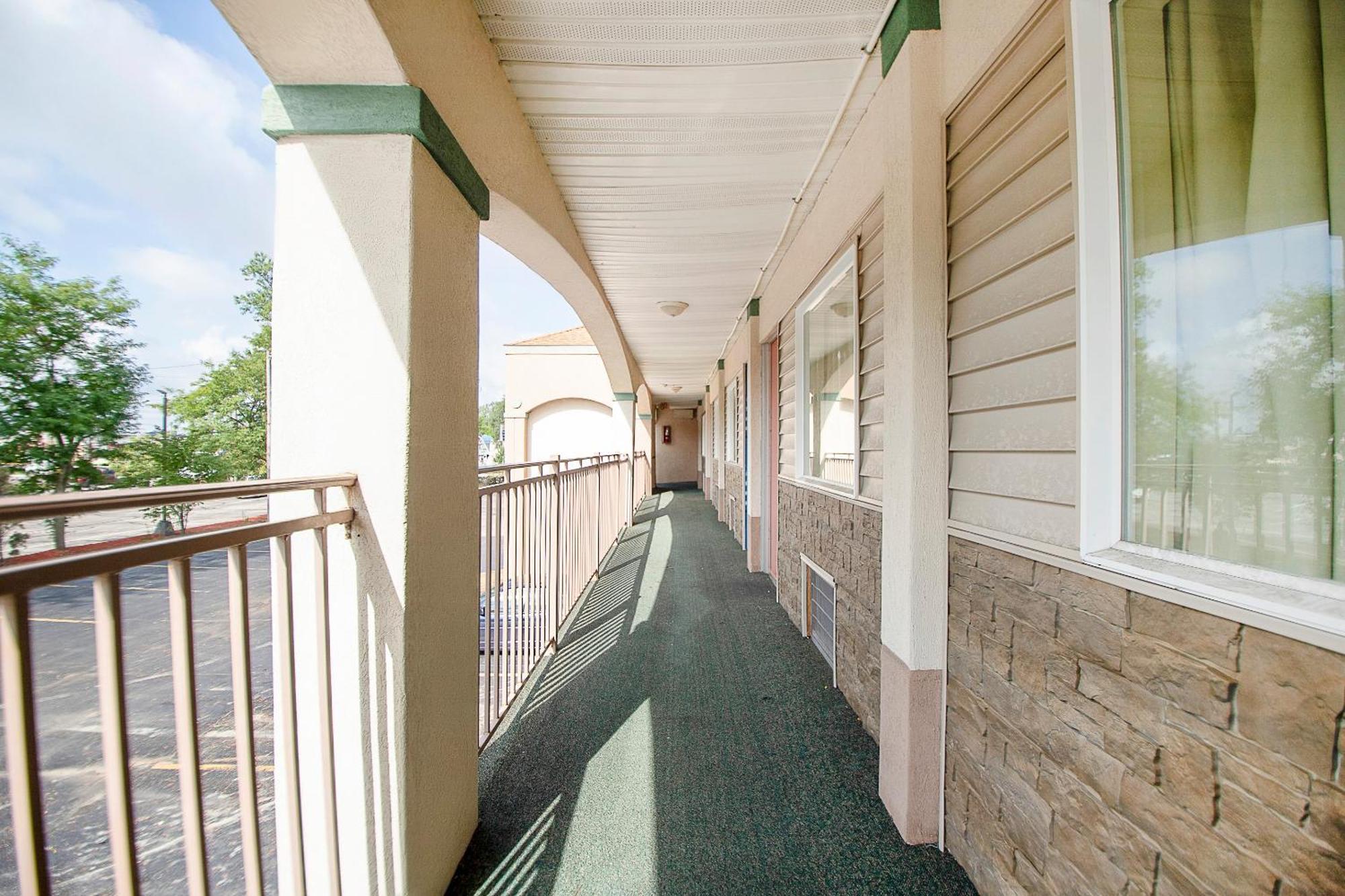 Hotel O Daylight Inn Elkhart I-90, In 외부 사진